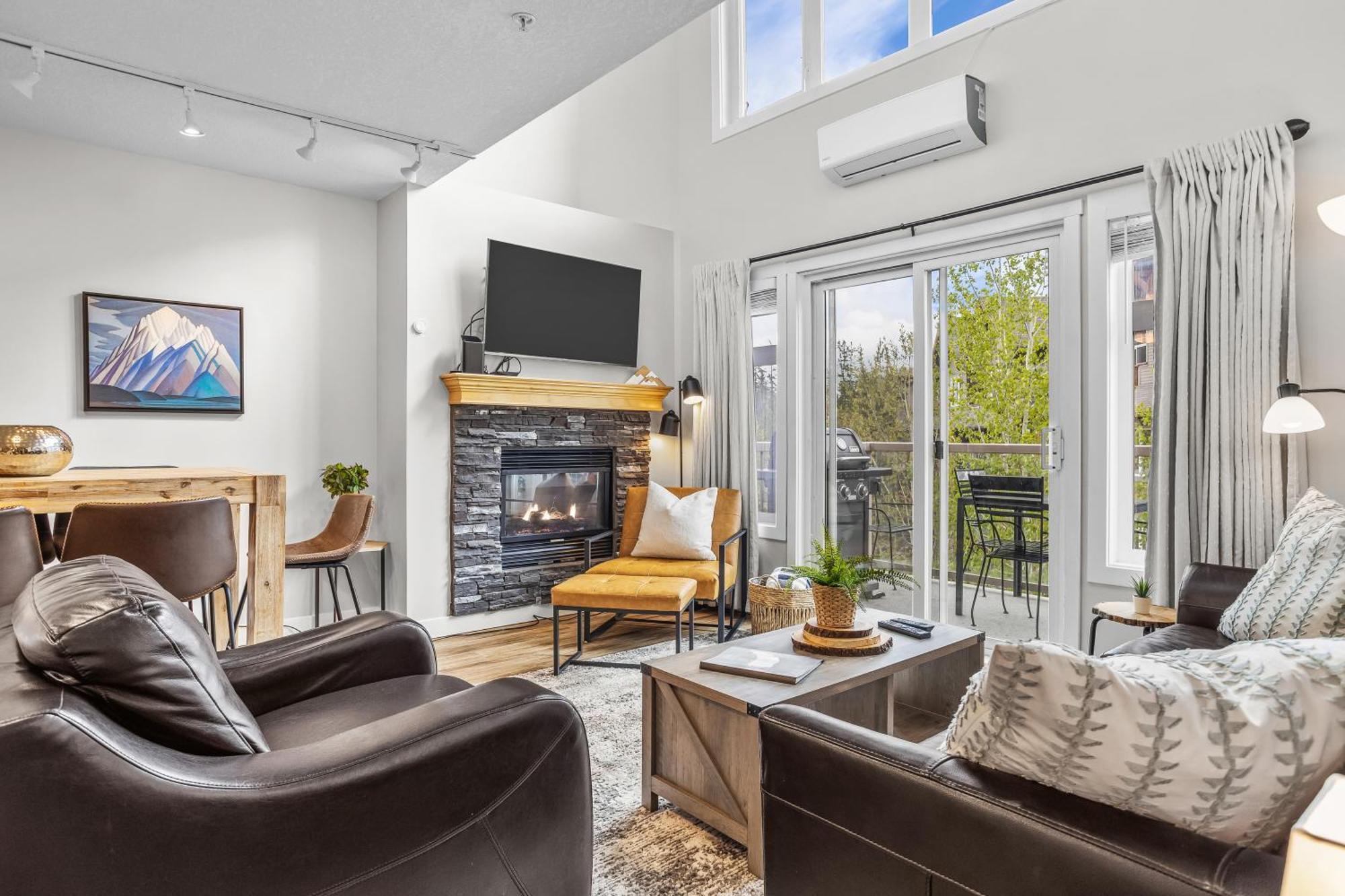 Charming 1 Bdrm Plus Loft With Views Managed By Little Sister Getaways Canmore Exterior foto